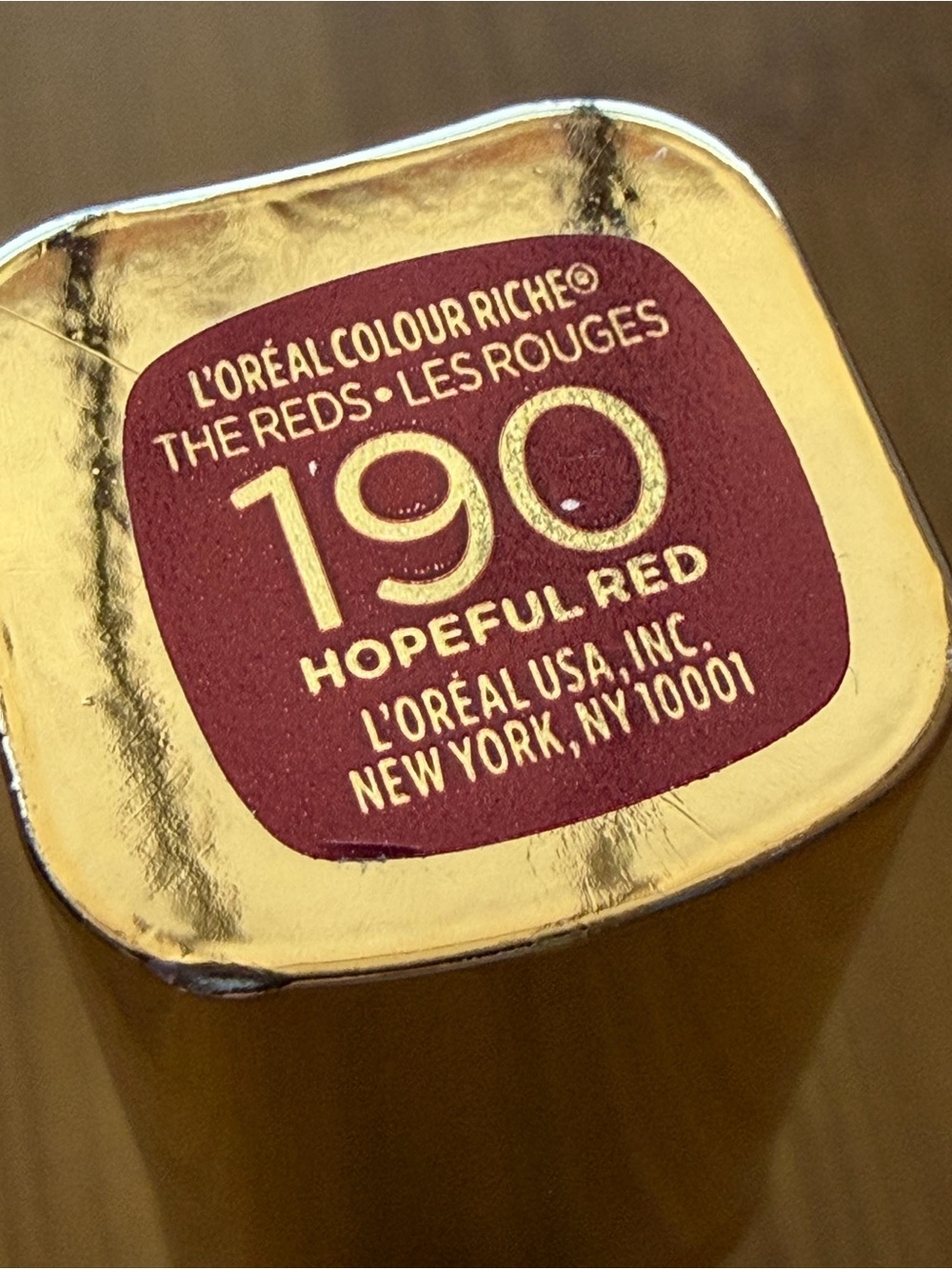 L’Oreal Colour Riche Lipstick Hopeful Red 190